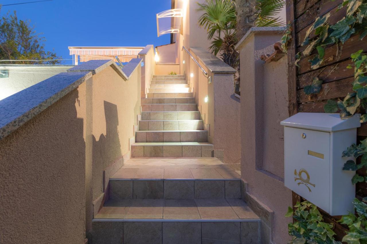 Apartments Punat Downtown Екстериор снимка