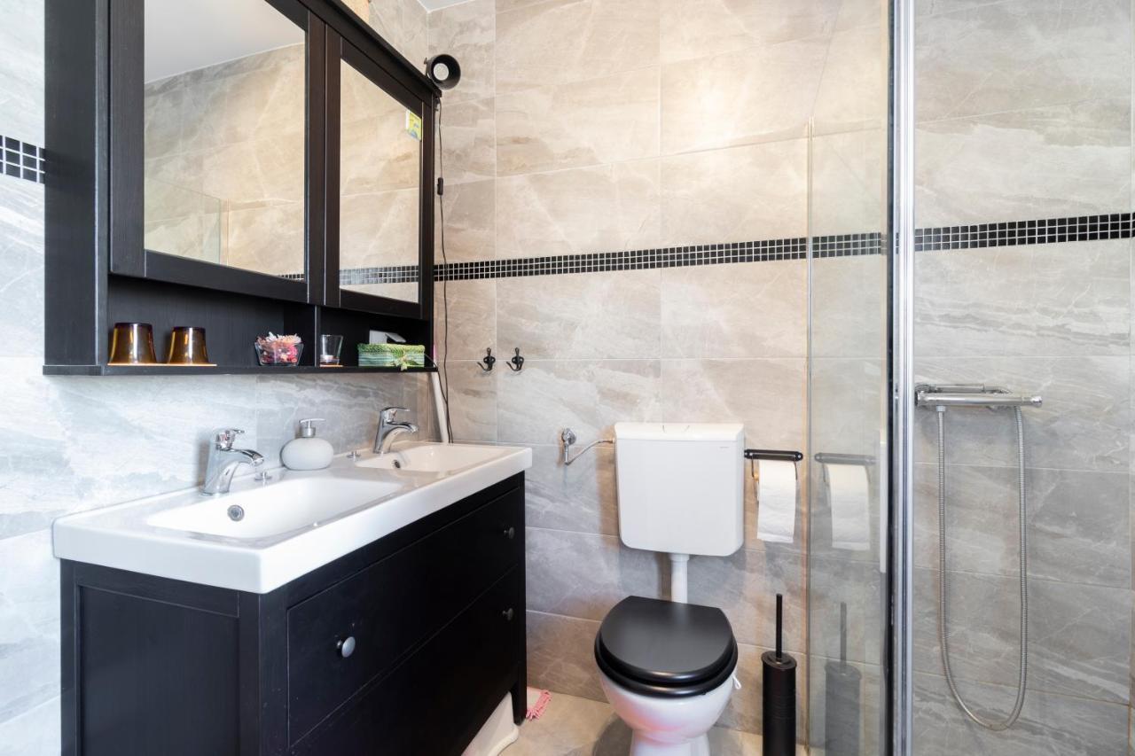 Apartments Punat Downtown Екстериор снимка