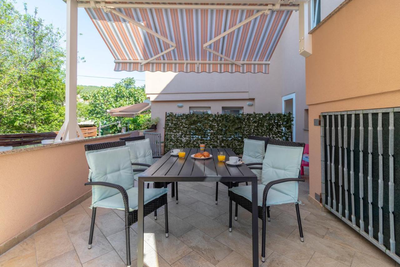 Apartments Punat Downtown Екстериор снимка
